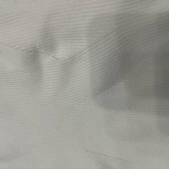 EXPRESS Ribbed Tank - Picture 4 of 5